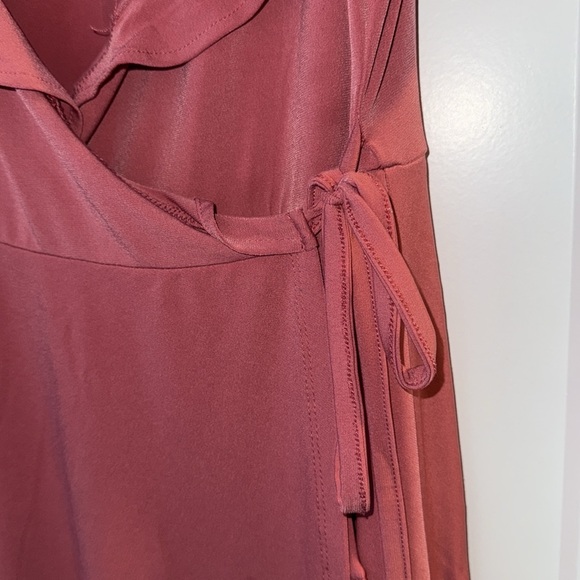 Torrid red-pink Ruffle Wrap Top - Picture 3 of 5